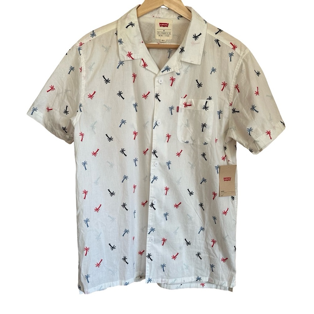 NWT Levi’s Men’s Short Sleeved Button Down Shirt with Palm Tree Pattern Sz M